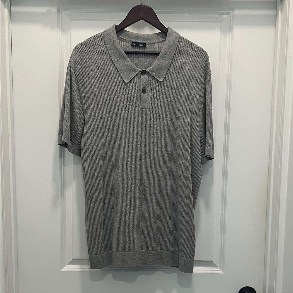 GAP Ribbed Gray Polo Shirt